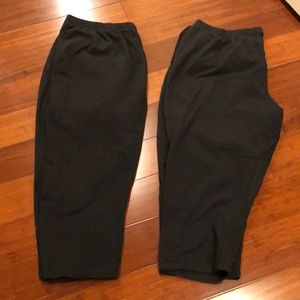 Capri leggings - 2 pairs